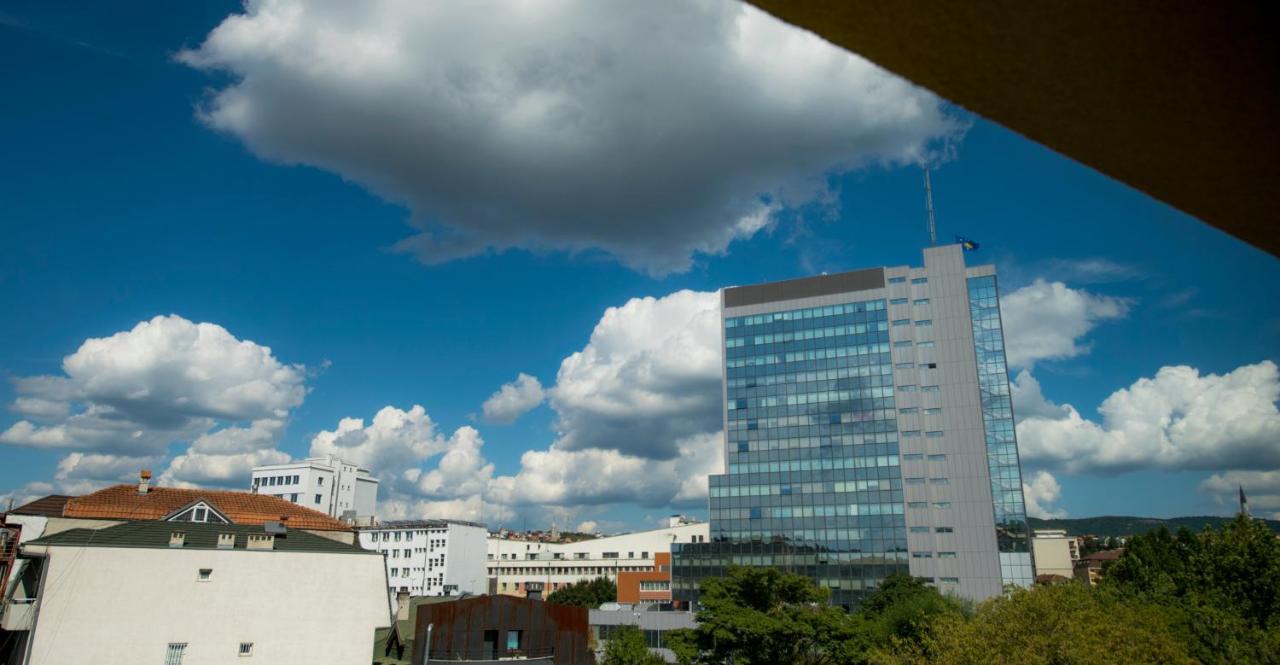City Inn Pristina Eksteriør bilde