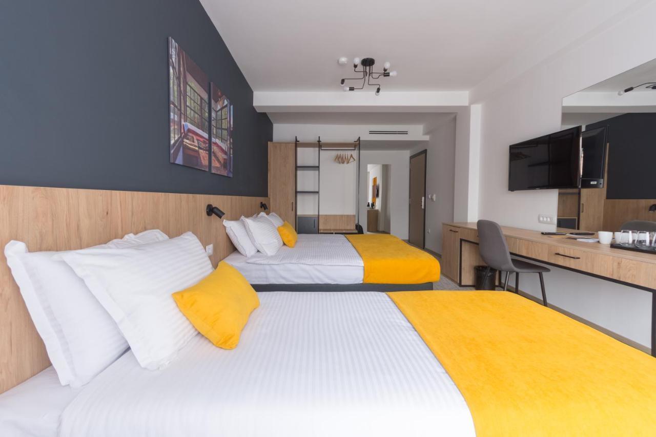 City Inn Pristina Eksteriør bilde