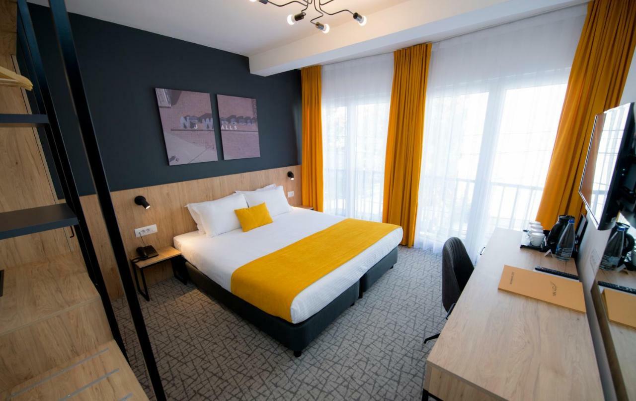 City Inn Pristina Eksteriør bilde