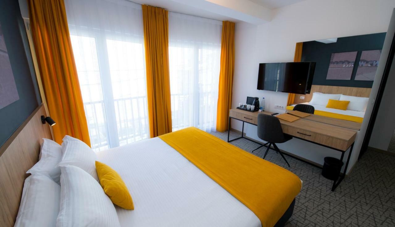 City Inn Pristina Eksteriør bilde