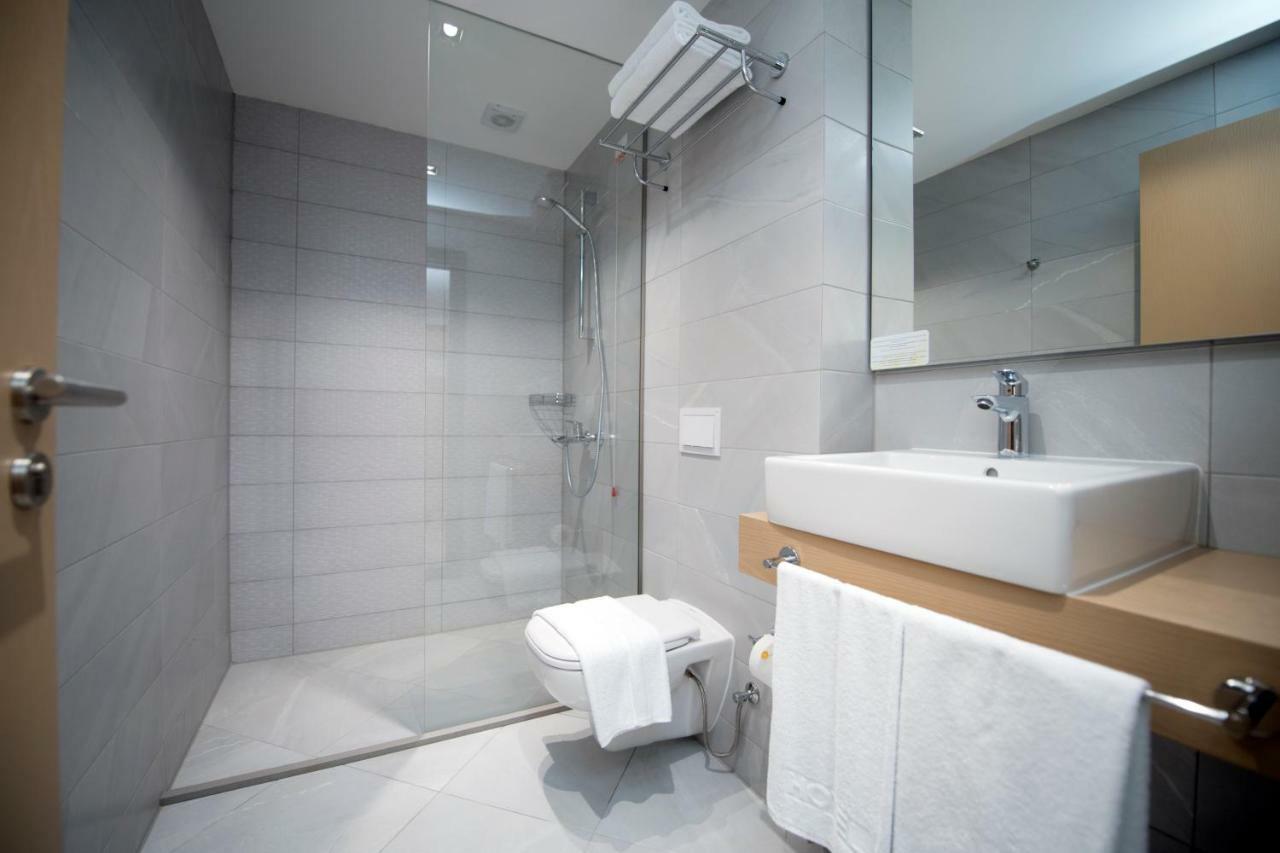 City Inn Pristina Eksteriør bilde